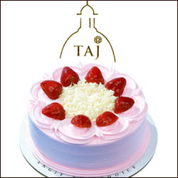 "Taj Strawberry Cake - 1kg - Click here to View more details about this Product